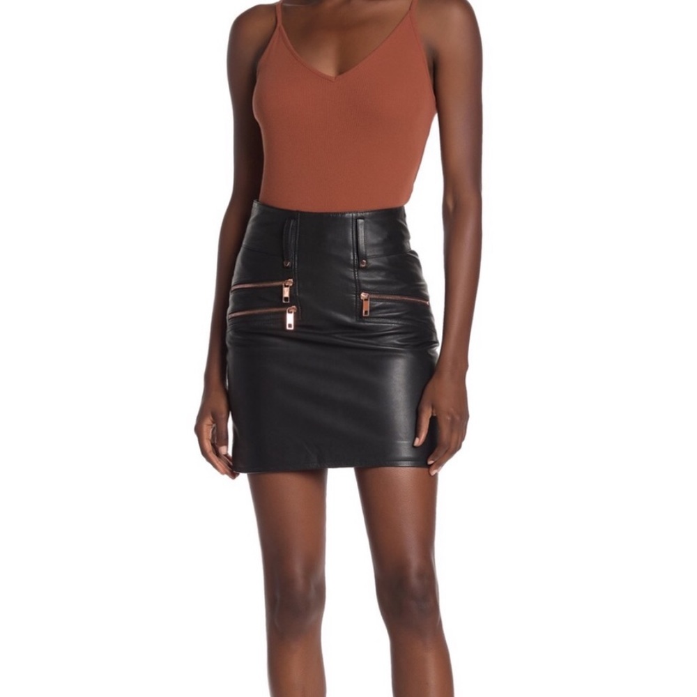NEW • Hudson • Lamb Leather Mini Skirt Black 30